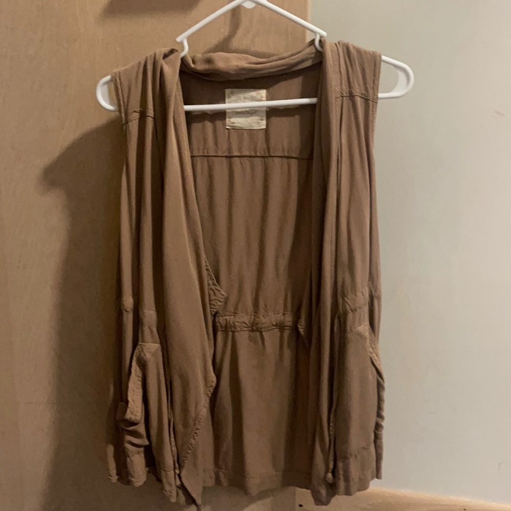 Altar’d state top/vest size S